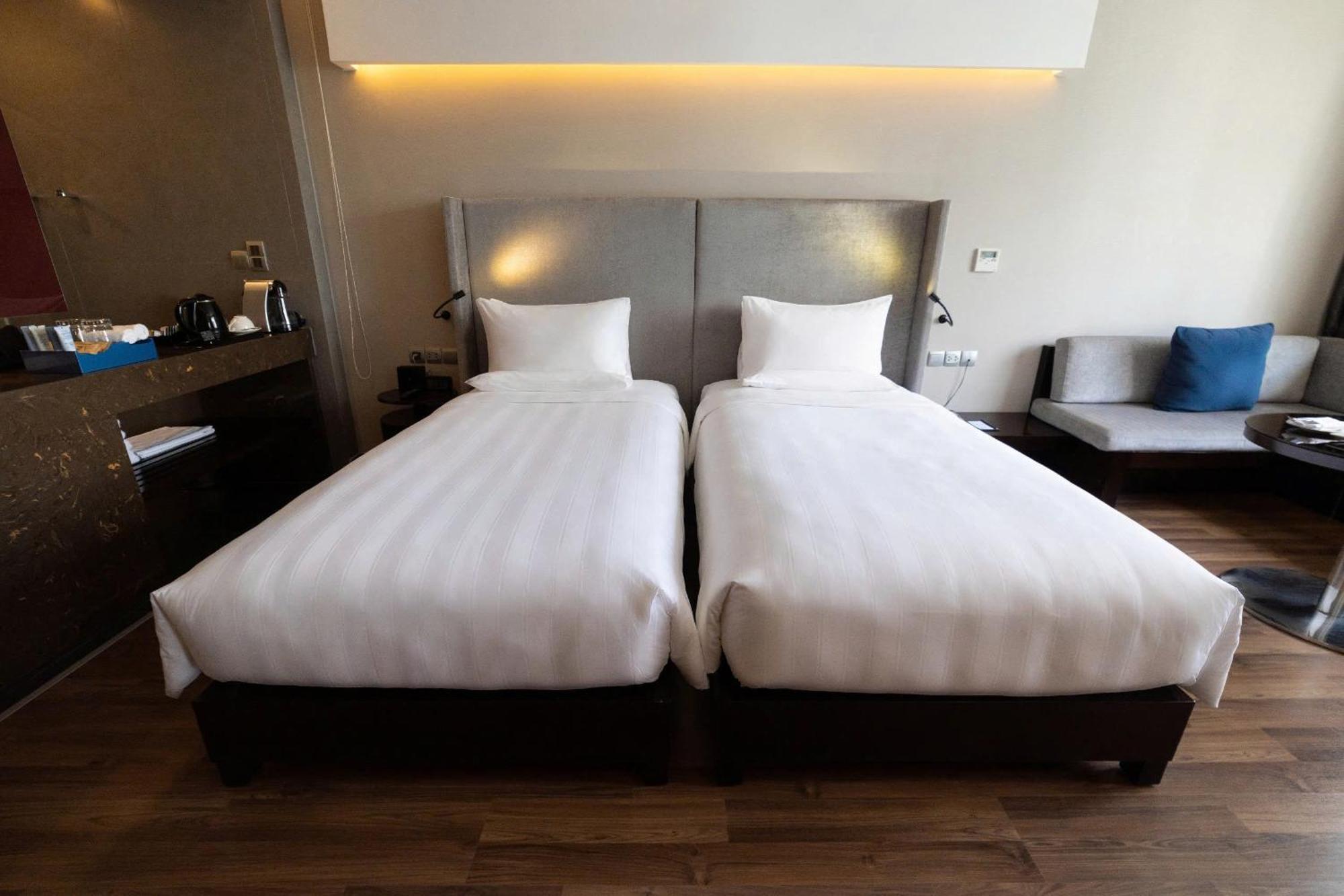 Novotel Suites Hanoi Eksteriør billede